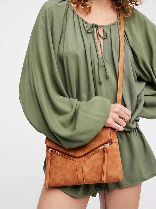 Handbags - Free People Laurie Vegan Cognac Crossbody Bag Zip/Slit Pockets Adjustable Strap